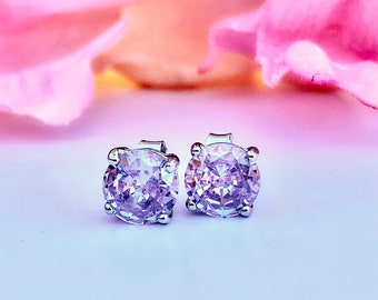 Alexandrite Earrings, light purple Stud Earrings, purple Earrings, Post Earrings Sterling Silver, June Birthstone Earrings, Lavender earring
