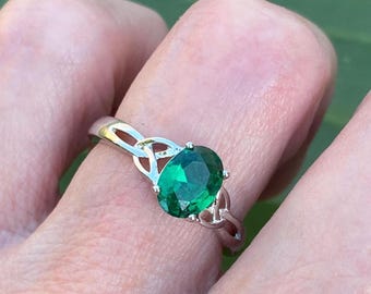 Bague cz ovale vert émeraude : argent sterling, pierre de naissance du mois de mai