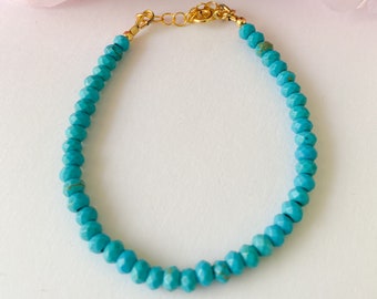 Bracelet turquoise, perles rondelles, or rempli, 4 mm, rallonge 6,5 po + 1 po, noyau cowboy 7,5 po.