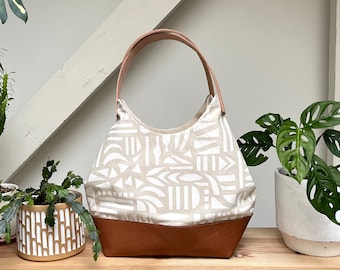 New! NW Convertible Tote in Stencil