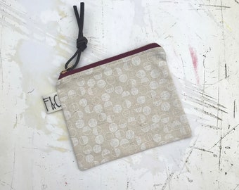 Pacific Zipper Pouch in Neutral Circles Linen Canvas