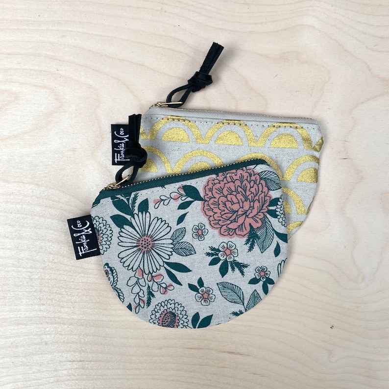 Richmond Half Moon Pouch in Emerald & Rose Floral Canvas image 2