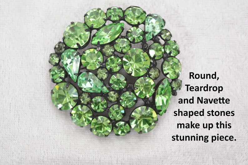Black All Prong Set,Round,Teardrop Vtg 60s Navette Stones Bright Green Hold For Renee.....WEISS Green Japanned Brooch /& Earring Set