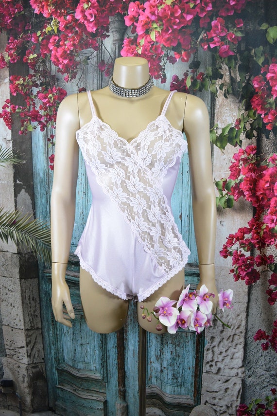 Light Purple Lace Teddy Romper Lingerie, French Cut High Legs, One Piece,  Sexy Peek-a-boo Lace at Bodice, VAL MODE, Bust to 34, XS/S -  Canada