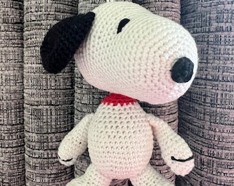 Snoopy hand crochet in smooth cotton yarn