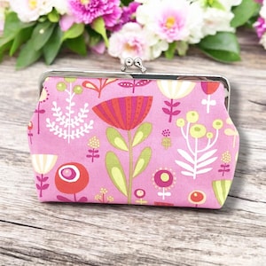 Clipbörse, Bügeltäschchen, pink mit Blumen