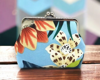 Clip purse, coin purse