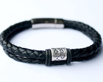 Aangepaste zwarte gevlochten lederen armband met zilveren kralen, aangepaste lederen armband, armbanden voor koppels