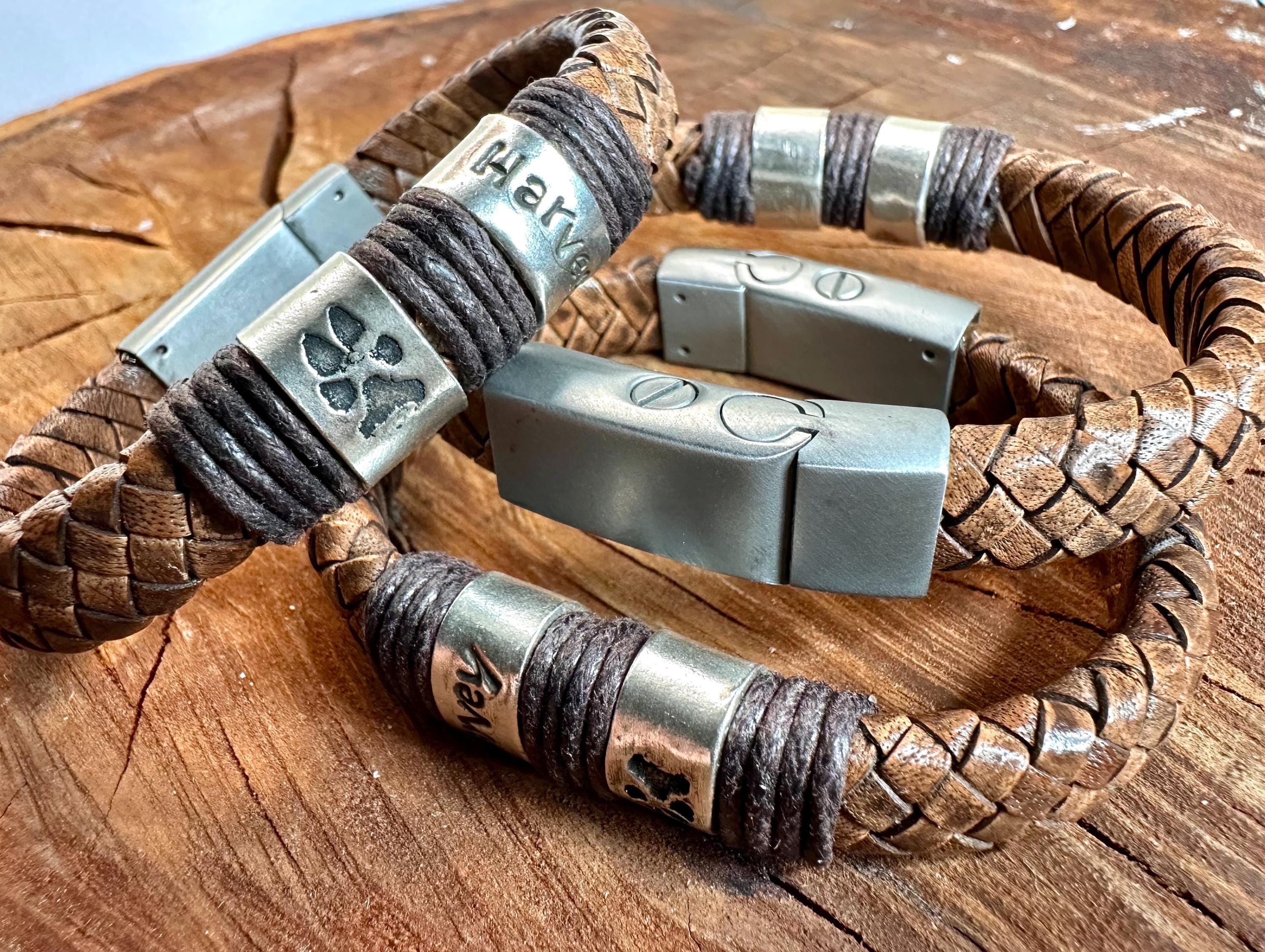 Bracciale per urna funeraria in pelle intrecciata di ispirazione vintage: un ricordo commemorativo per i propri cari - Italia