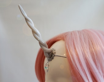 White gloss unicorn horn circlet