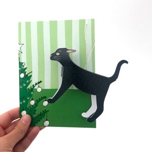 Carte de Noël avec ornement arbre à chat, chat noir, cadeau petit chat.