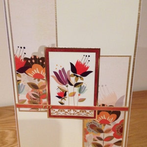 Rétro fleur funky n’importe quelle carte de voeux d’occasion avec Foiling or.