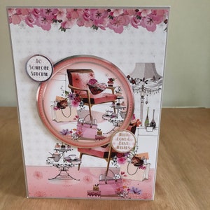 Gold and Silver Foiled Artistic Boutique Chic Shopping Carte d’anniversaire sur le sujet