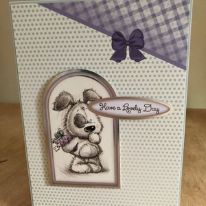 Silver Foiled Cute Puppy con presente carta di compleanno a tema