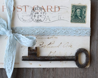 Vintage Skeleton Key – Rustic Large Key, Antique Home Decor, Gothic Ornament, Farmhouse Wall Hanging, Industrial Steampunk Accessory