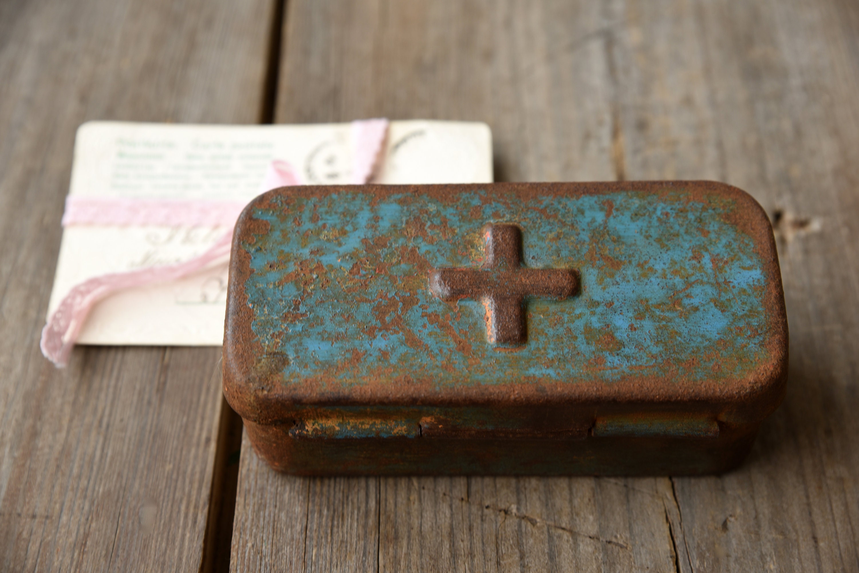 Caja médica vintage Cruz roja Caja de medicina Primeros | Etsy