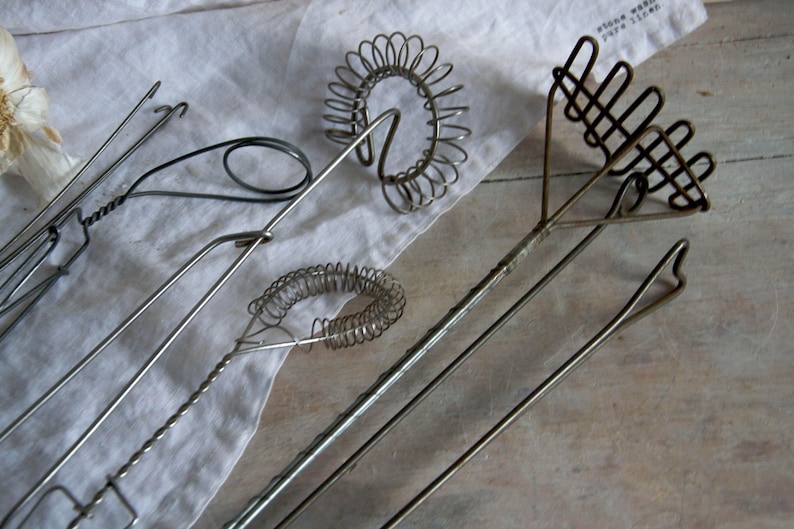 Wire tongs Grill accessory Wire barbecue gadget Cooking gadget Vintage barbecue grill utensil Wire cooking utensil