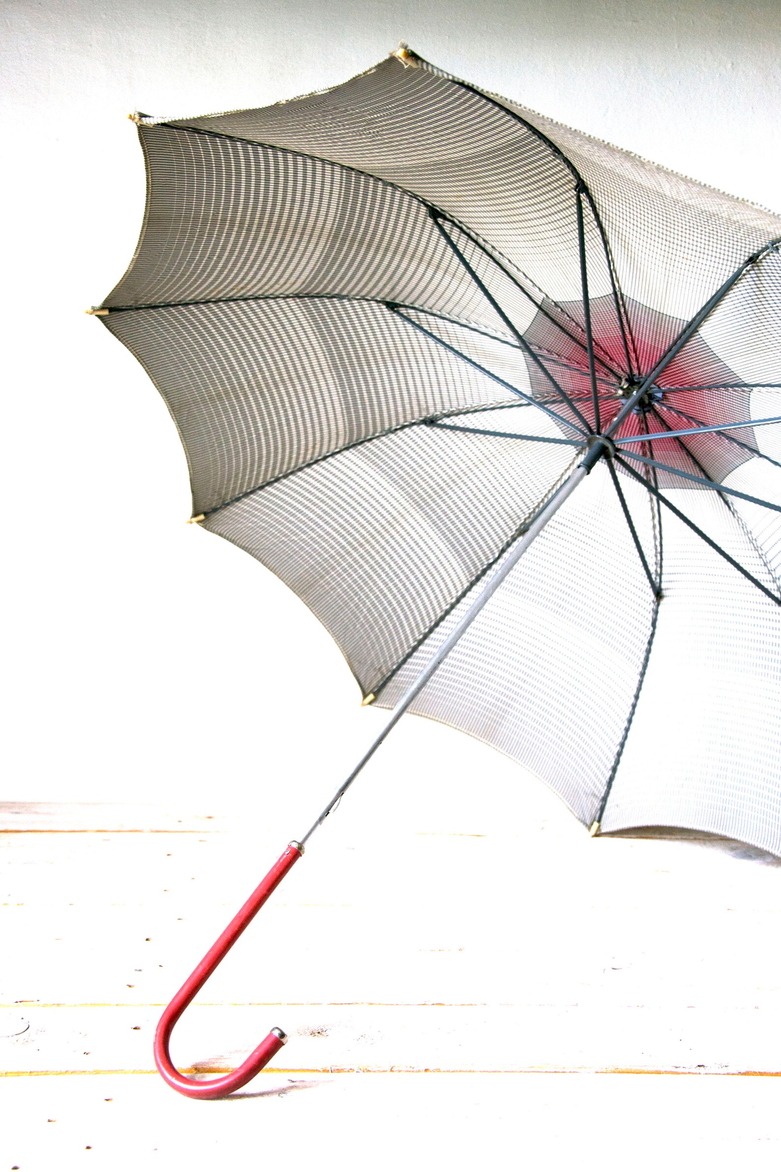 Vintage umbrella Working vintage umbrella Rain umbrella Etsy