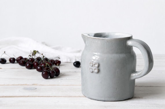 Vintage Stoneware Jug Vase – Rustic Ceramic Pitcher – Farmhouse Pottery Crock – Vintage Home Decor