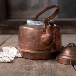 Vintage copper kettle, Copper teapot, Copper coffee pot with lid, Gooseneck pitcher, Vintage kitchenware, Shabby chick kitchen decor image 9