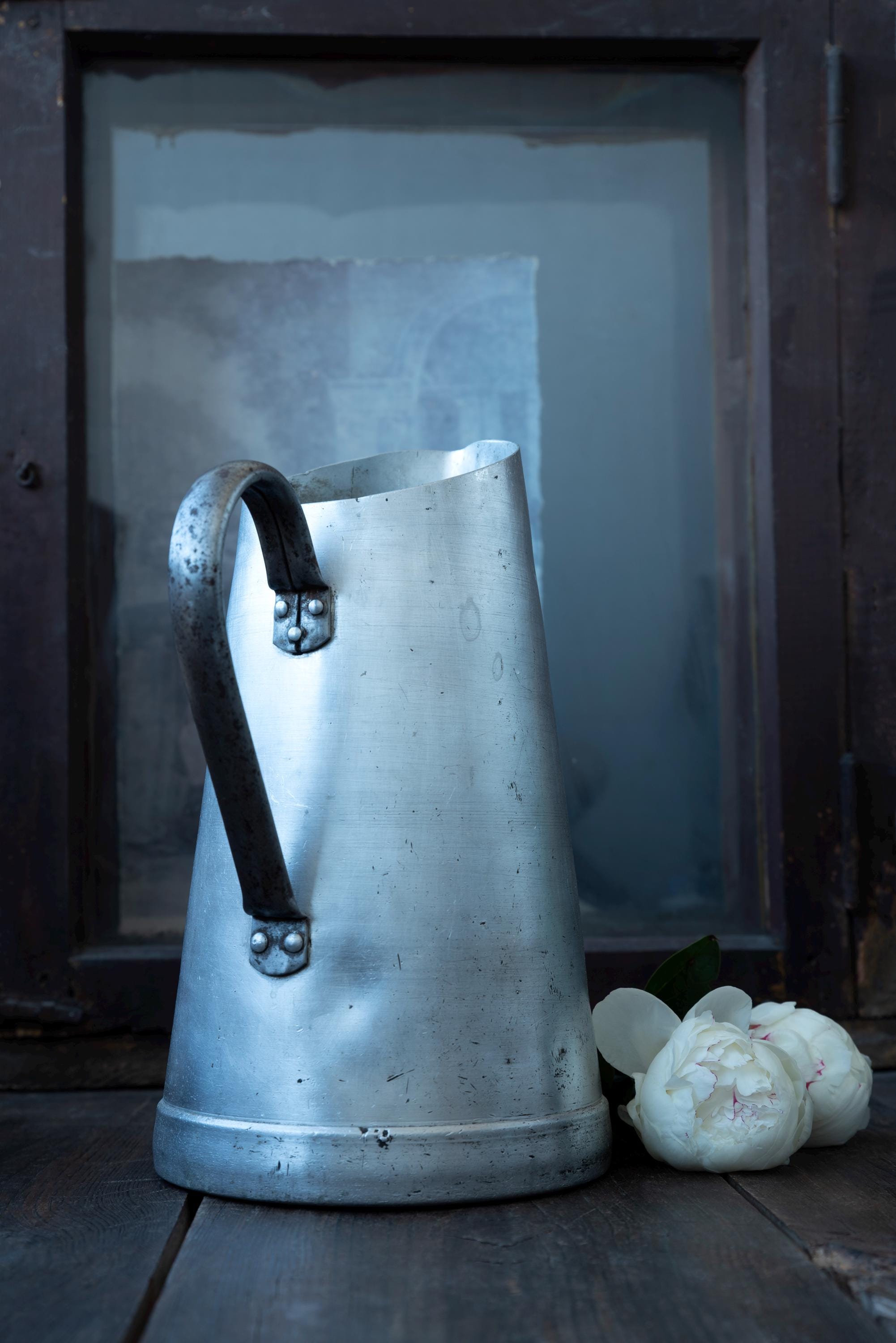 古いウズベキスタン「真鍮製水差」/Water Jug 古いウズベキスタン「真鍮製水差」/Water Jug Amazon.com