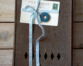 Vintage Metal Mailbox – Rustic Wall Mounted Letterbox – Primitive Mail Box – Industrial Farmhouse Decor