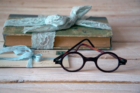 Antique eyeglasses, Antique round brown eyeglasses
