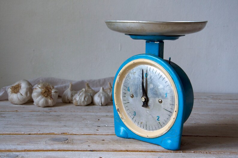 Antique Houseware Vintage Kitchenware Vintage Display Rustic Weight Scale Vintage Countertop Scale Tabletop Scale Vintage Kitchen Scale Centerpieces Table Decor Home Living Keyforrest Lt