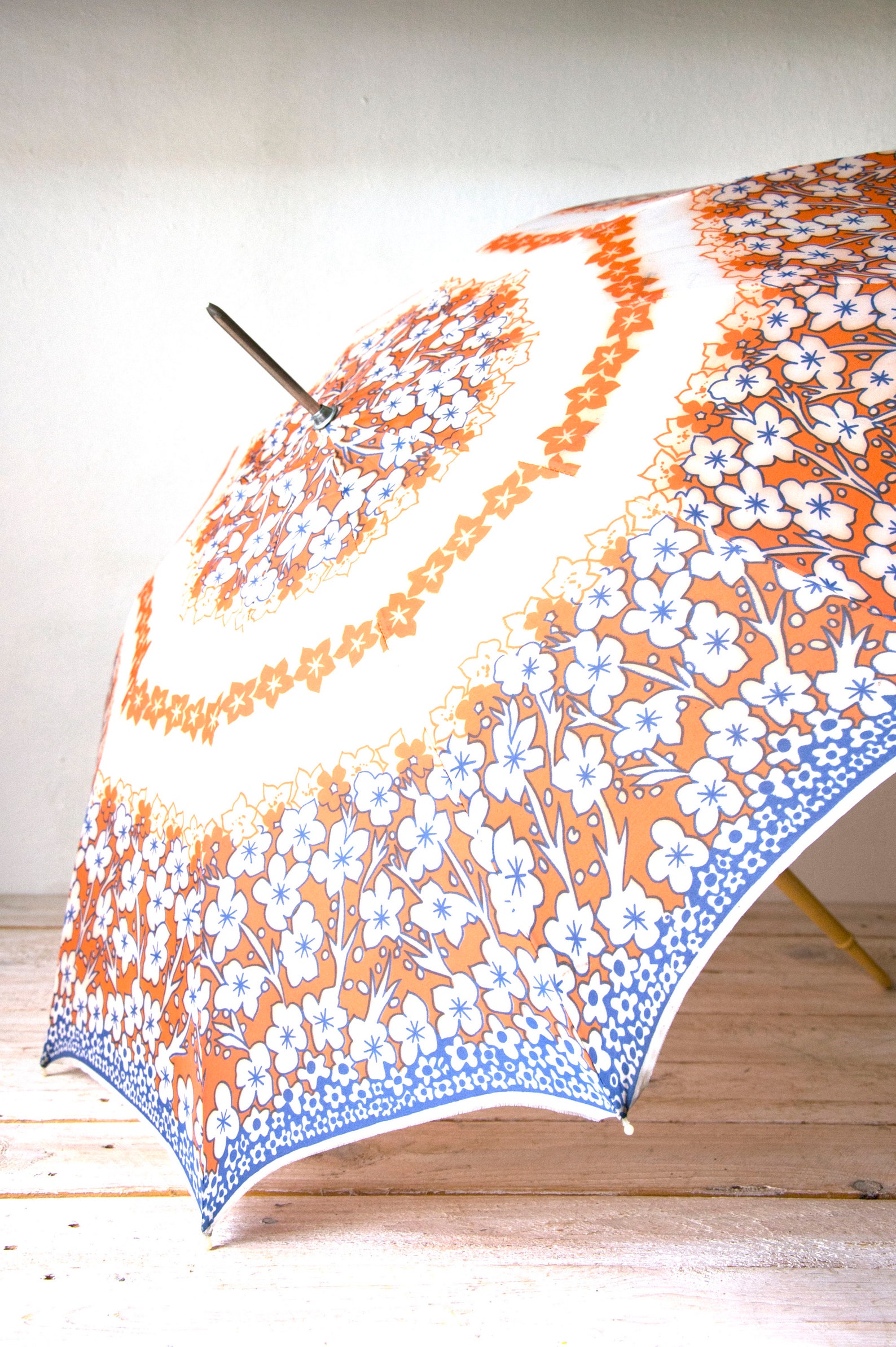 Vintage umbrella Working vintage umbrella Rain umbrella Etsy