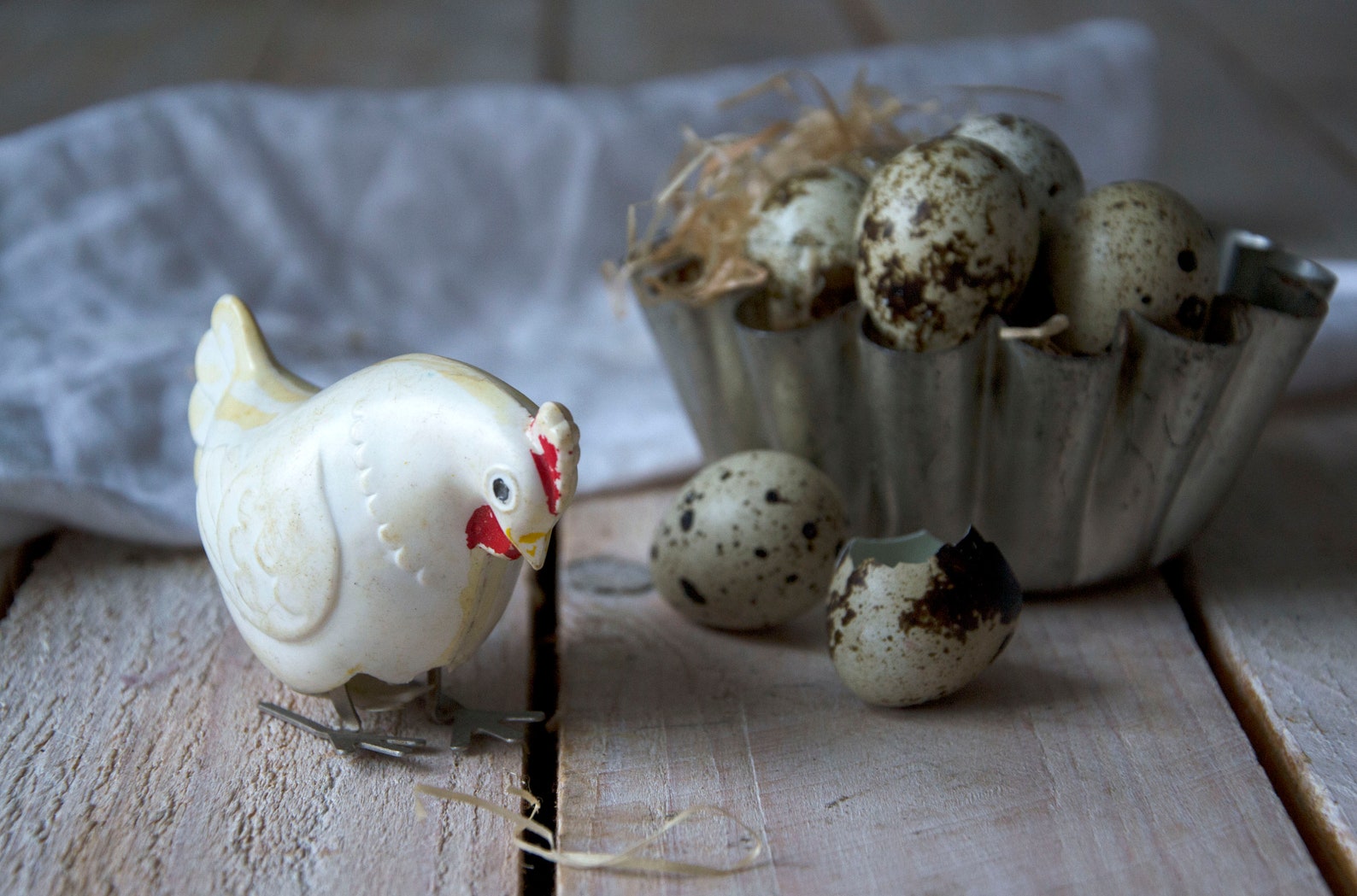 Pecking hen Wind up toy chicken Plastic toy Wind up Etsy