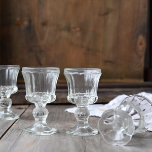 Vintage Pressed Glass Goblets – Set of 4 Footed Drink Glasses – Scalloped Rim Water or Wine Cups – Rustic Wedding Tableware