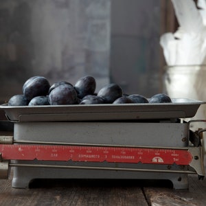 Vintage Beam Kitchen Scales – Rustic Tabletop Scale – Retro 5kg Weight Scale for Display – Mechanical Kitchen Scale – Vintage Farmhouse