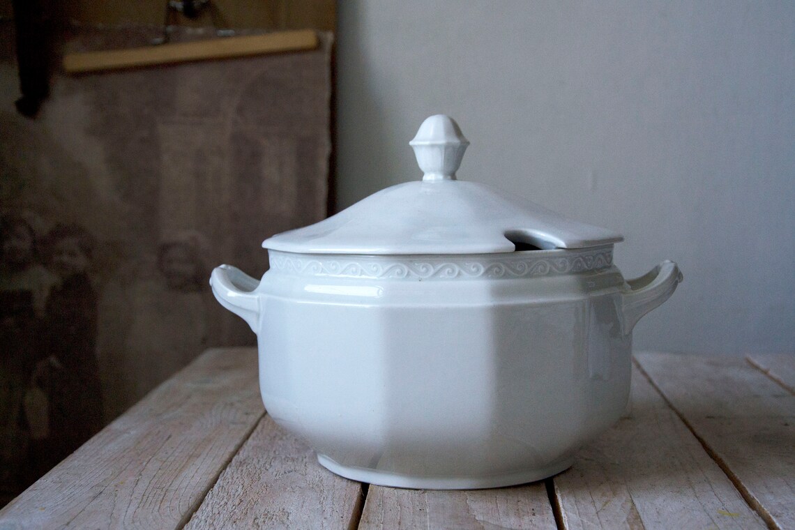 Vintage soup tureen White tureen with lid Antique tureen Etsy