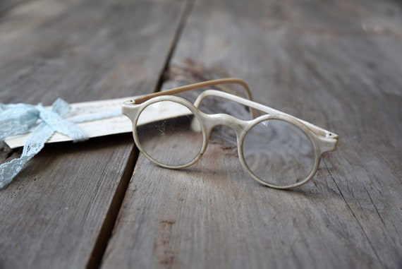 Antique round eyeglasses, White round eyeglasses,… - image 6