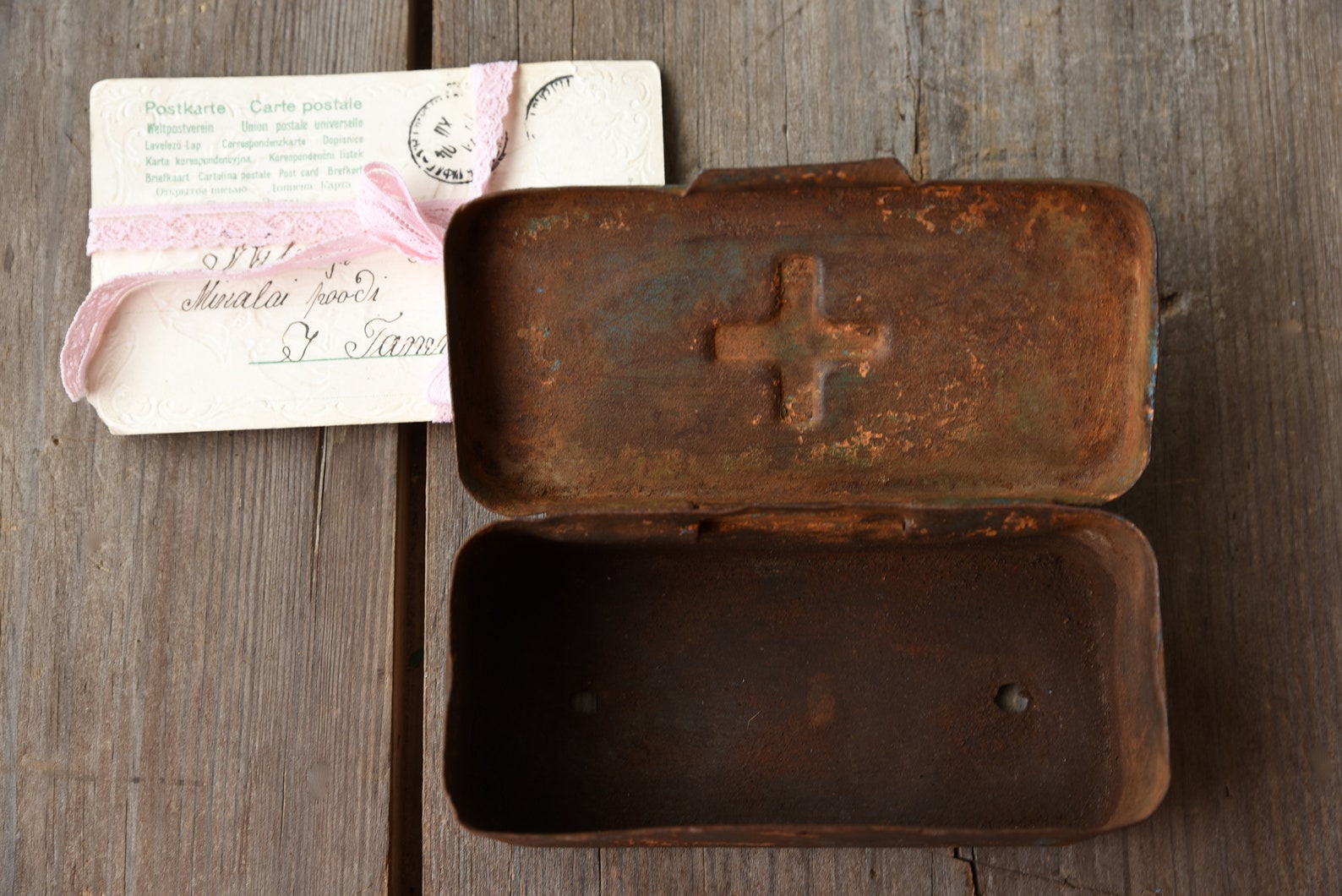Caja médica vintage Cruz roja Caja de medicina Primeros | Etsy