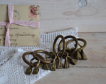Antique Copper Curtain Rings with Clips – Set of 12 or 24 – Lightweight Vintage Drapery Hooks, French Country Window Decor