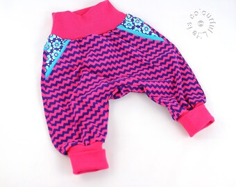 Baby pants Pants Gr.62/68 Chevron pink
