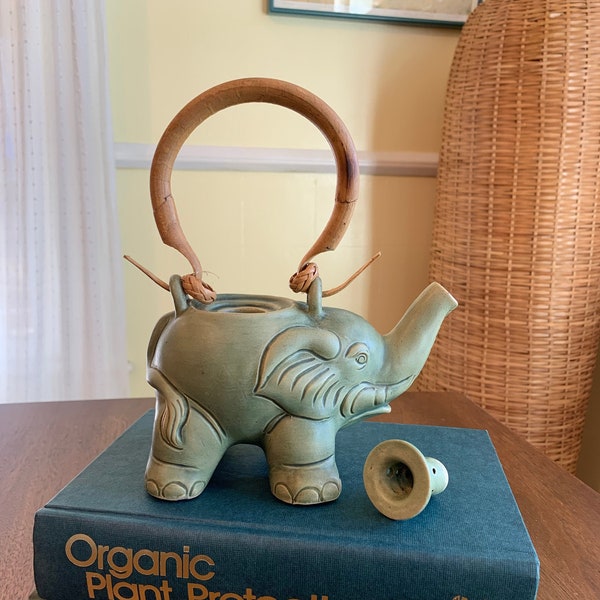 Vintage Ceramic Matt Finish Elephant Tea Infuser with Bamboo Handle BoHo Bohemian