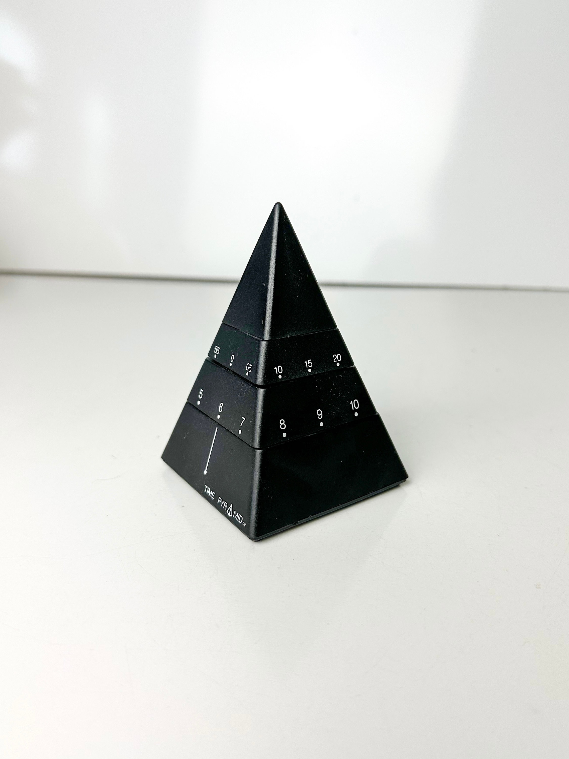 TIME PYRAMID 4-D Design Inc. 置時計 Vintage 1988 Time Pyramid Clock 4-D Design Revolving Desk Clock - Etsy