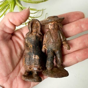 Wilton Cast Iron Amish Boy & Girl Toy Figurines Wrightsville, Pa. 1940 Rustic Decor
