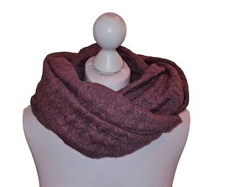 Loop loop scarf, tube scarf, reversible scarf, cable knit, berry