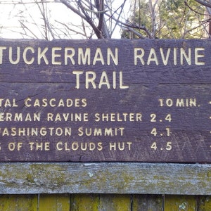 Tuckerman Ravine Trail sign replica image 4