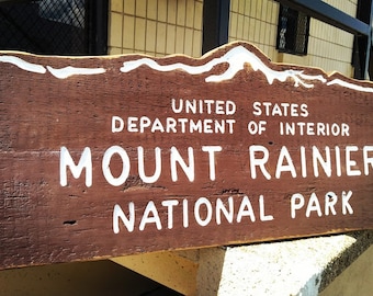 Rainier NP sign