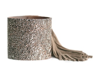 Leather bracelet silver crackle, gold or beige snakeskin cuff FRINGE