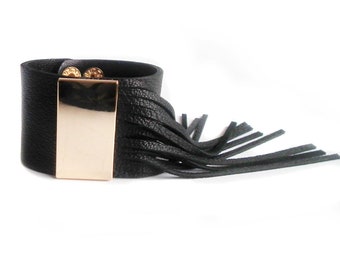 Leather FRINGE bracelet black with gold badge