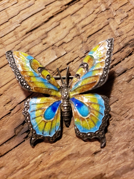 Beautiful Vintage Alice Caviness Butterfly Brooch - image 1