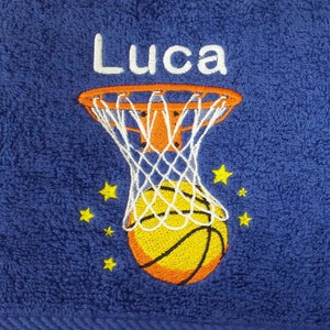 Basketball Handtuch bestickt mit Motiv Name Bild 1