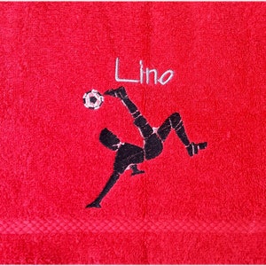 Serviette de football brodée avec motif nom image 1