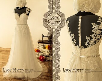 Ivory Boho Summer Wedding Dress with Airy Tulle Skirt Featuring Illusion Sweetheart Neckline and Sheer Back with Floral Appliques