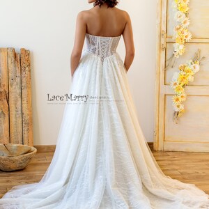 Sexy Strapless Wedding Dress With Amazing Lace Pattern A Line Skirt